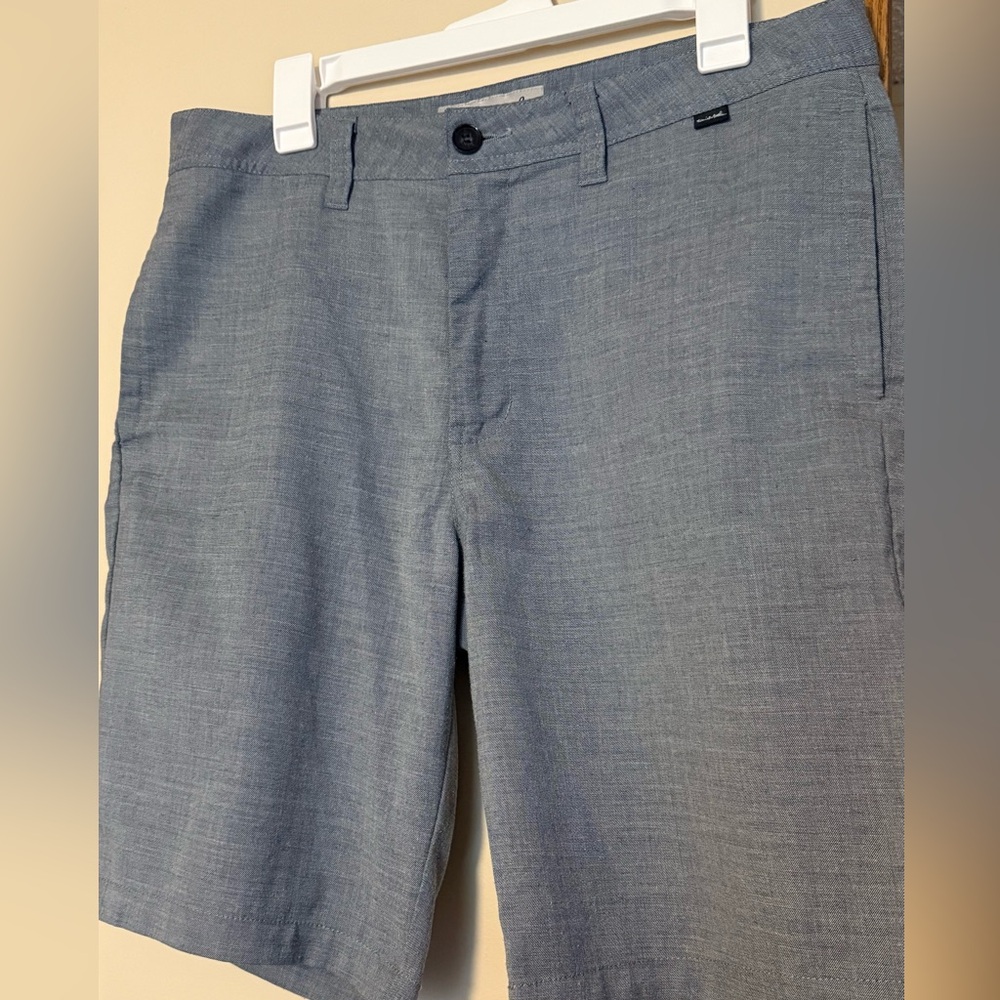 Travis Mathew Dark Gray Short - Size 34 - Good Condition